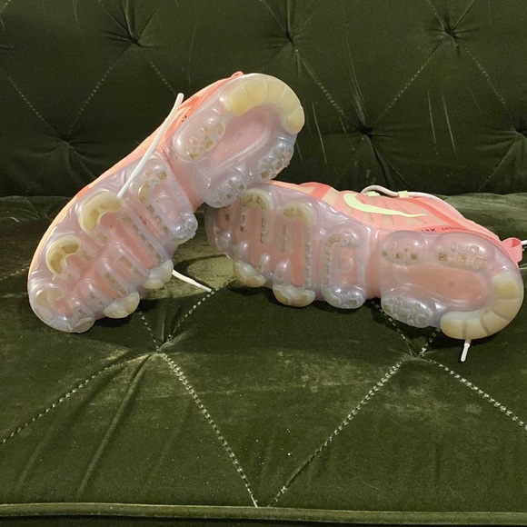 Pink Nike vapormax - Picture 7 of 7